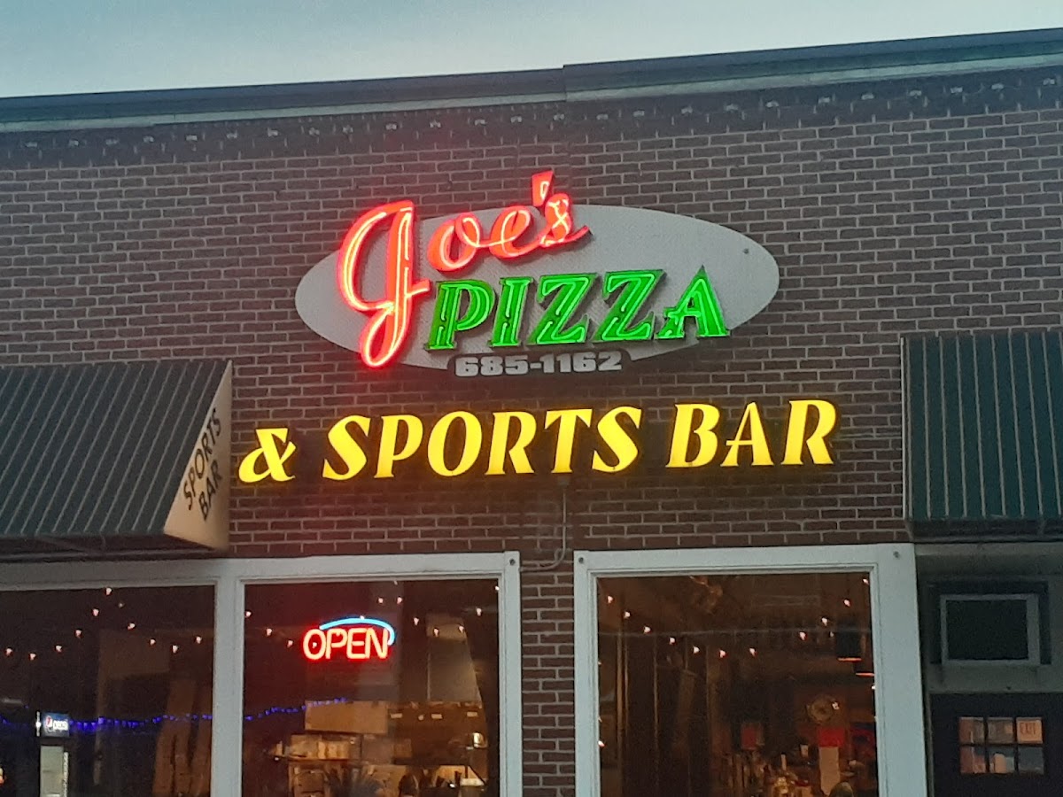 Joe's Pizza & Sports Bar